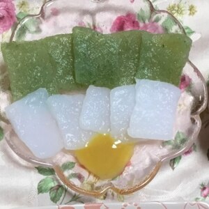 からし酢味噌で　刺身こんにゃくとわかめ